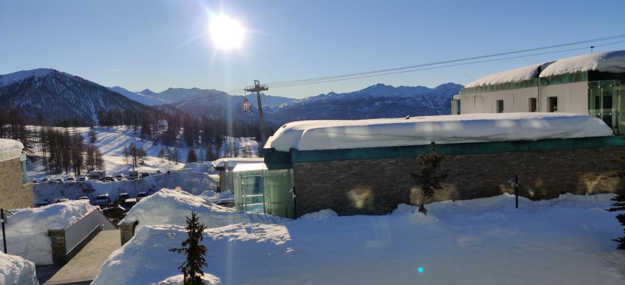 Teleo Vacanze - Villaggio Olimpico Di Colle Sestriere Exterior foto